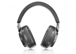 Bowers & Wilkins PX8